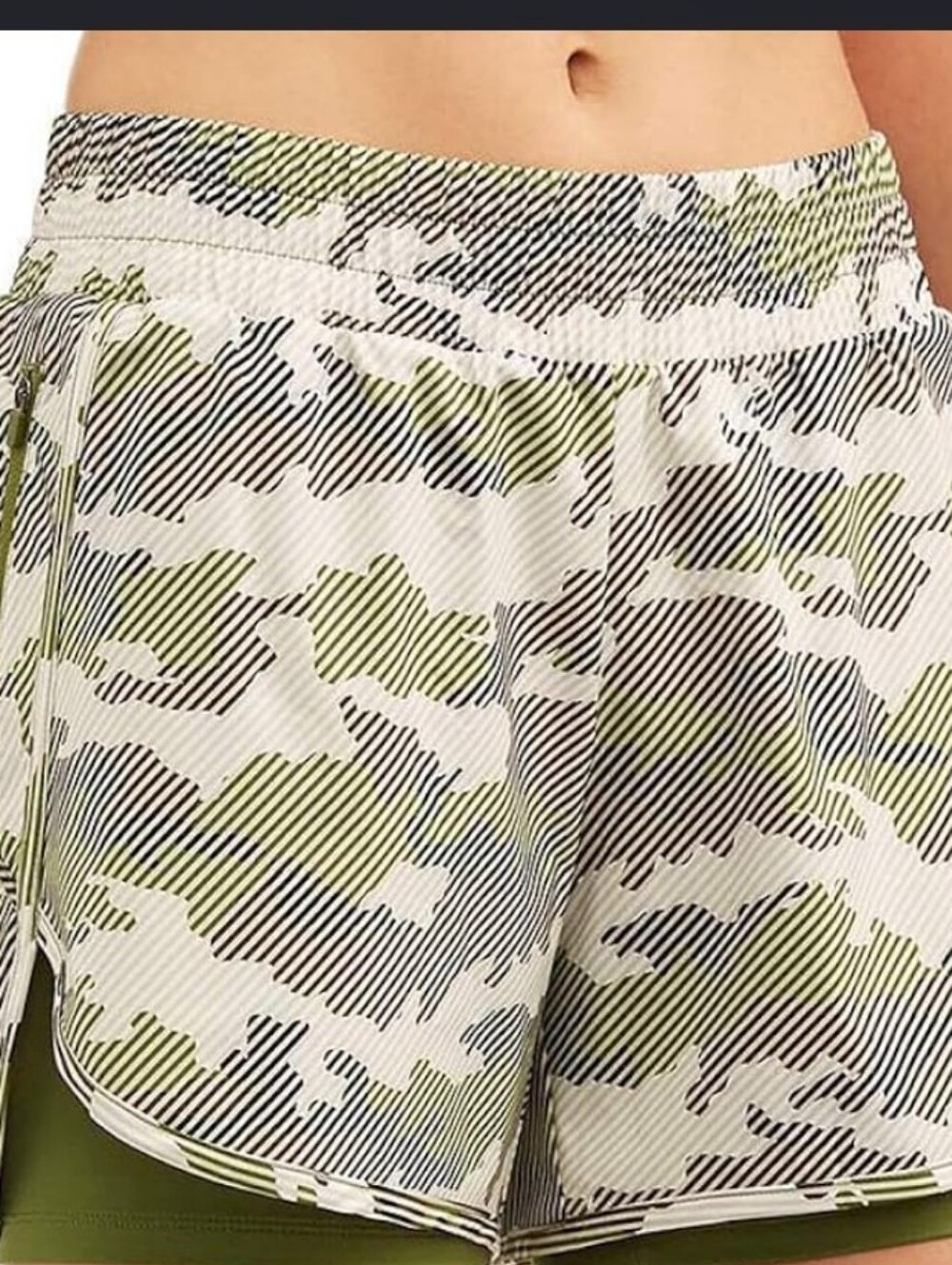 AVIA shorts camouflage look elastic waist LG 12-14 2 zipper pockets shor…